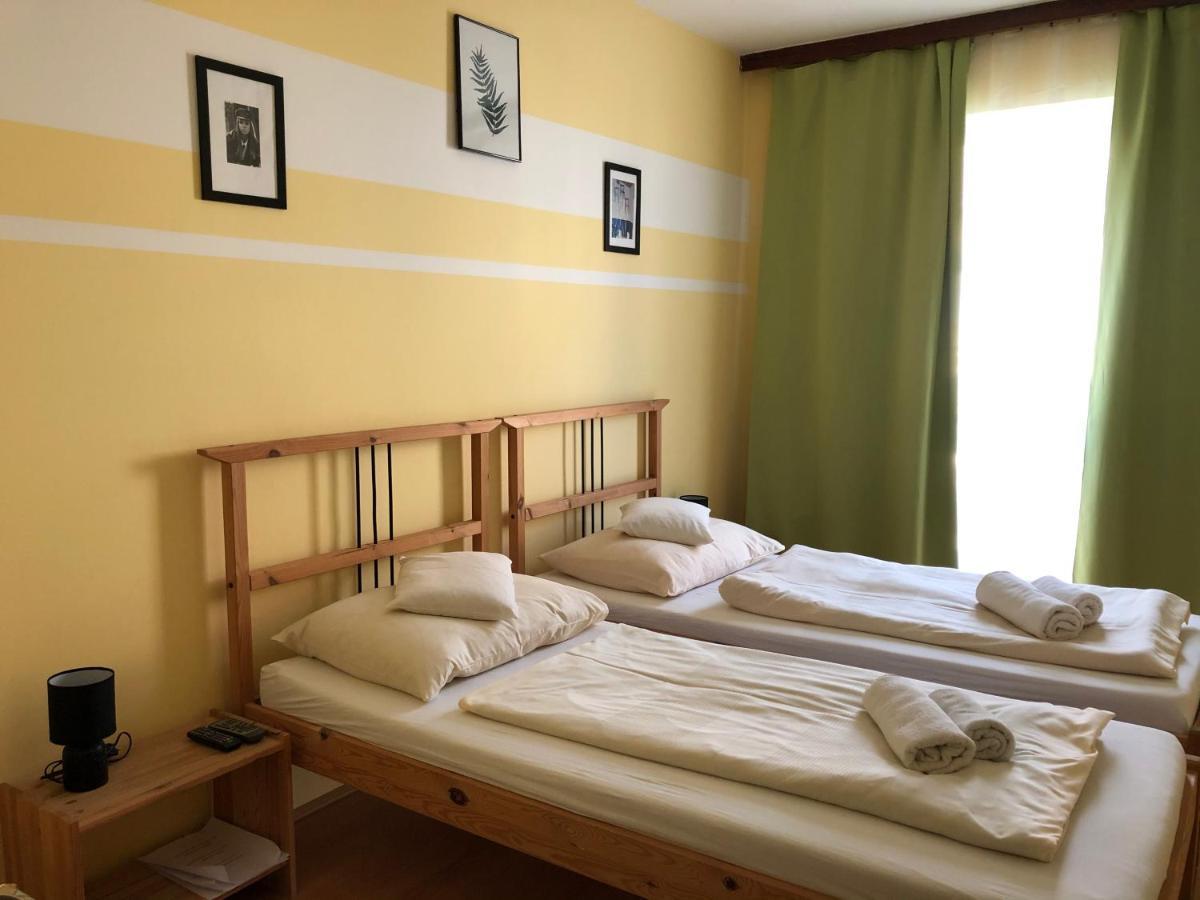 Hotel Oroszlan Szigetvár Eksteriør billede